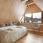 Two Bedrooms Karpi 120m2 Lägenhet *