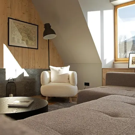 Two Bedrooms Karpi 120m2 *