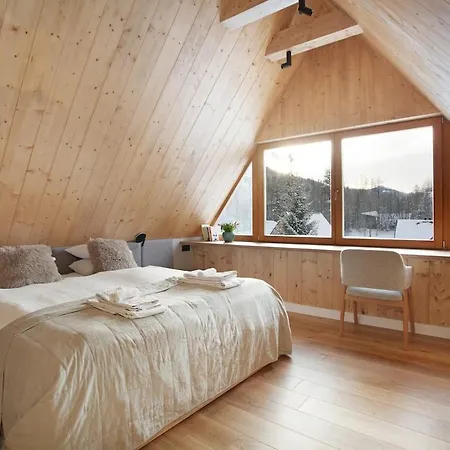 Two Bedrooms Karpi 120m2 Lejlighed *