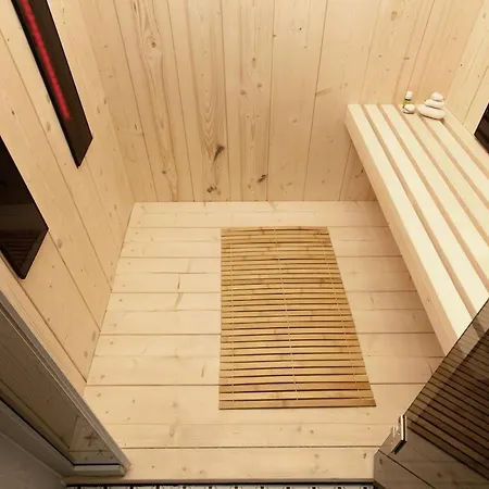 Lejlighed Two Bedrooms Karpi 120m2 *