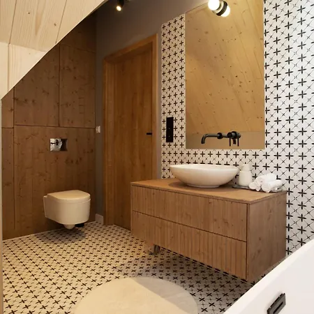 Two Bedrooms Karpi 120m2 Lejlighed